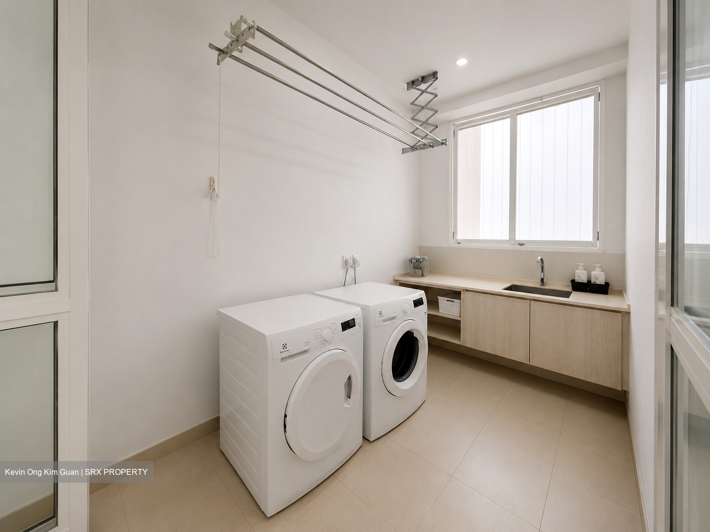Sky Vue (D20), Condominium #589337791